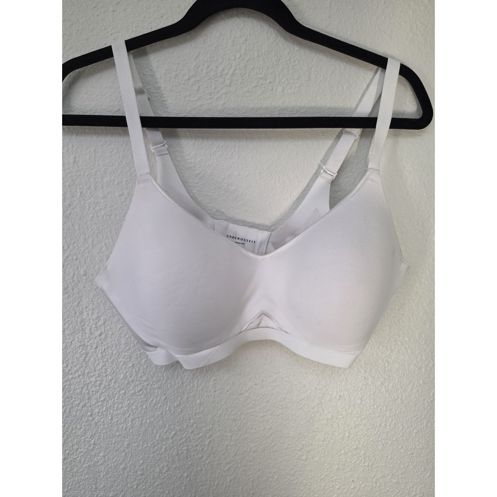 UNDER OUTFIT Women Sports Bra L White Wireless Bralette Racerback Longline
